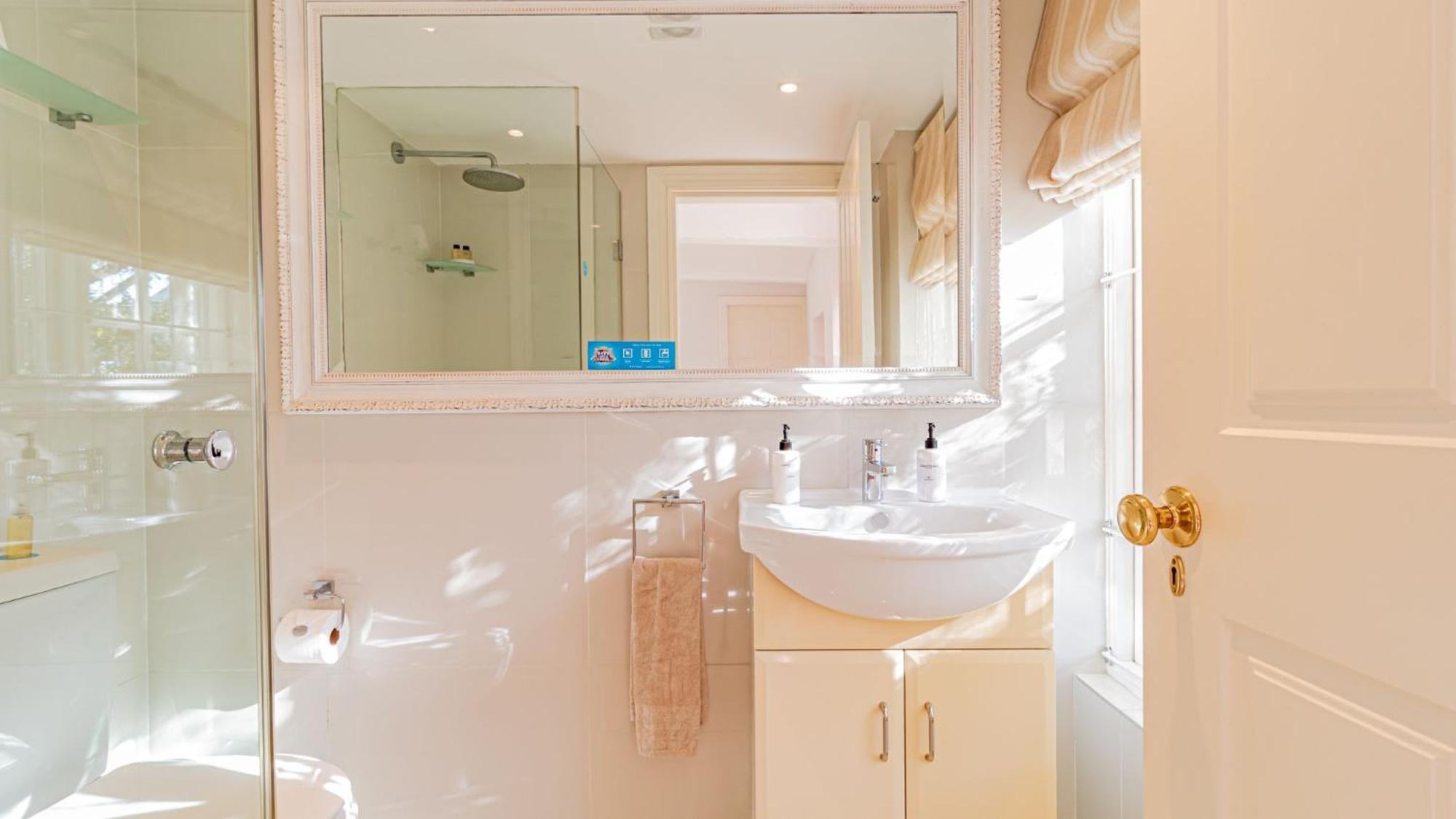 Six Selbourne Apartment Cape Town Bagian luar foto
